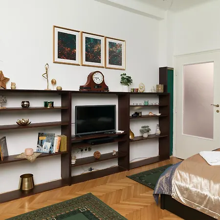 Apartament Black Baron Budapesta